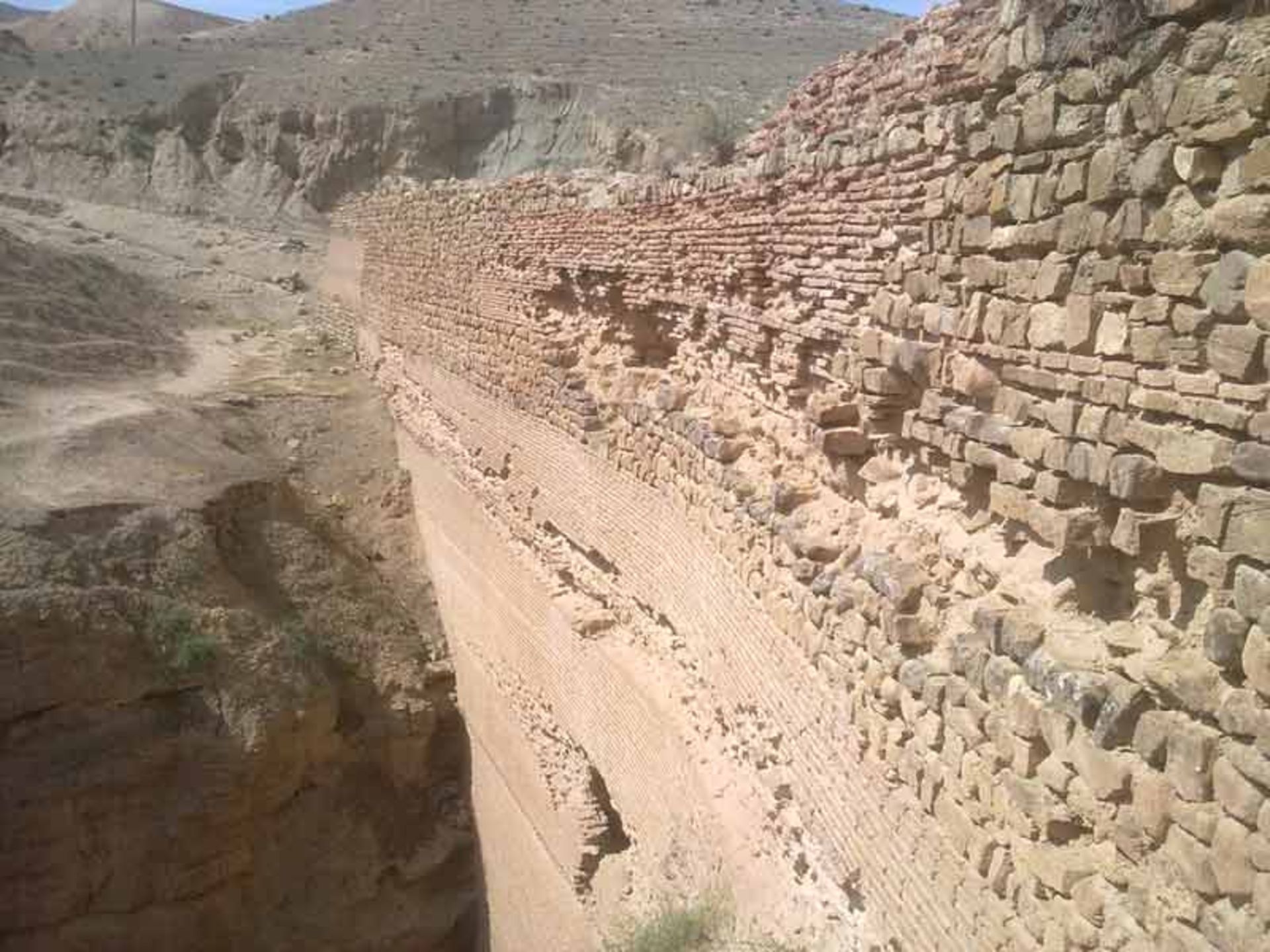 بند نادری