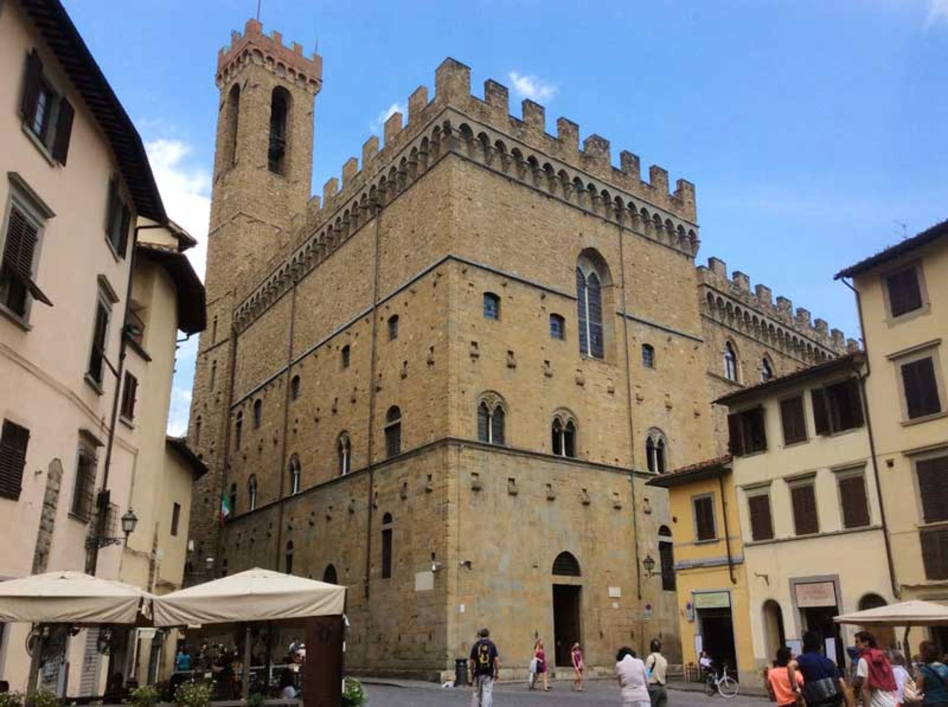 موزه ملی بارگلو (National Museum of Bargello)