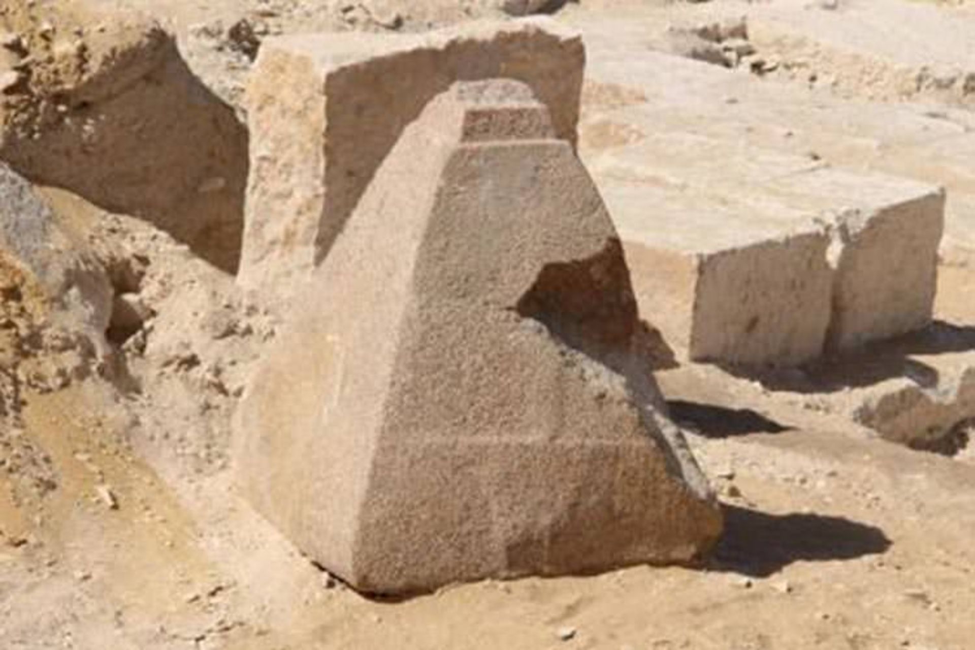 کلاهک اهرام مصر