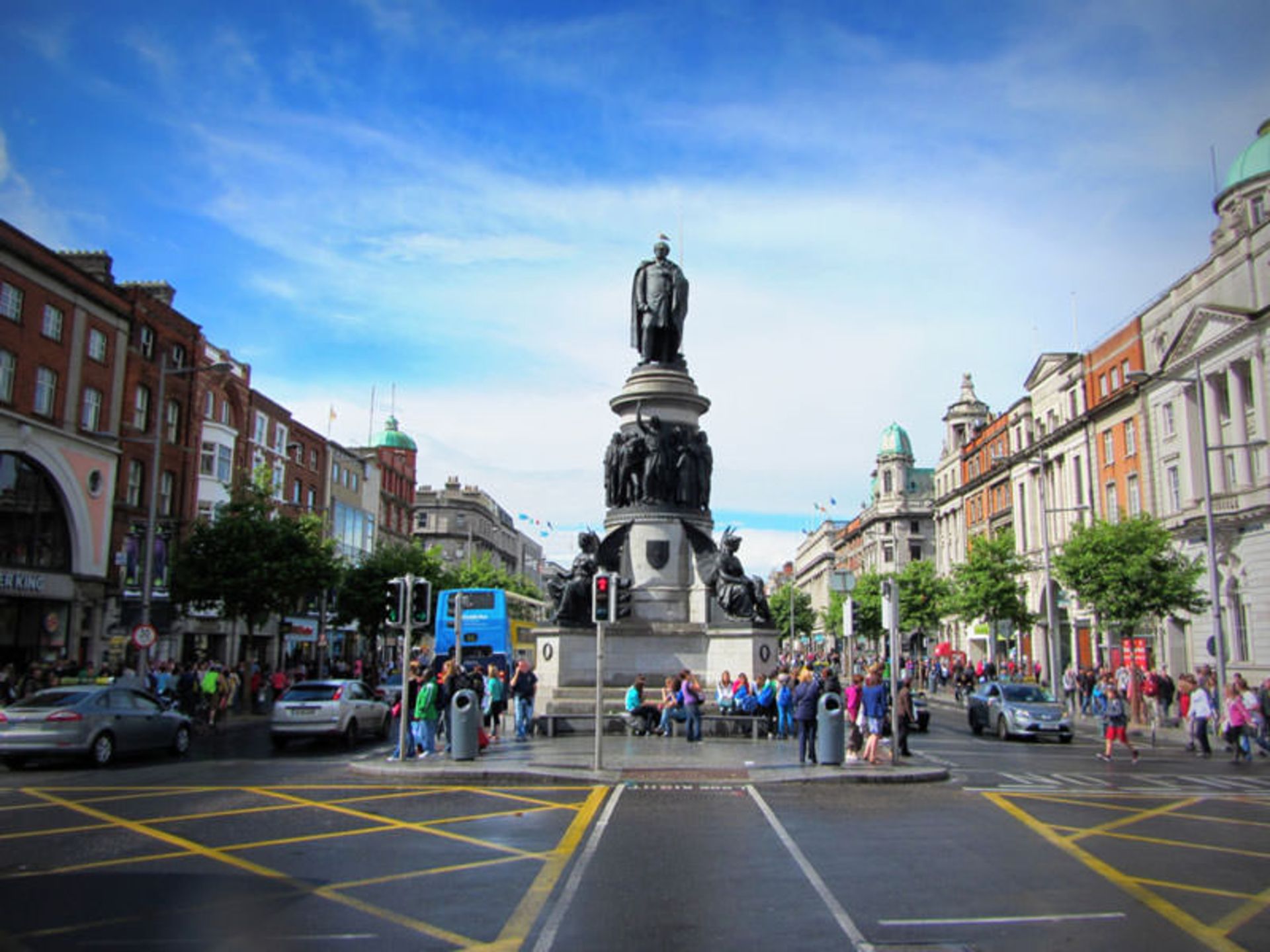خیابان اُ کانل (O'Connell Street)