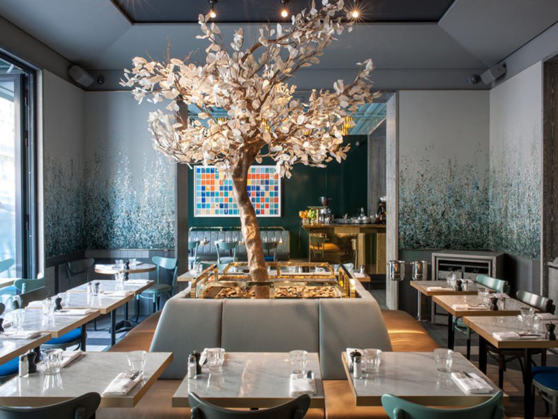 هتل لونیسکی پاریس (Nolinski Paris)