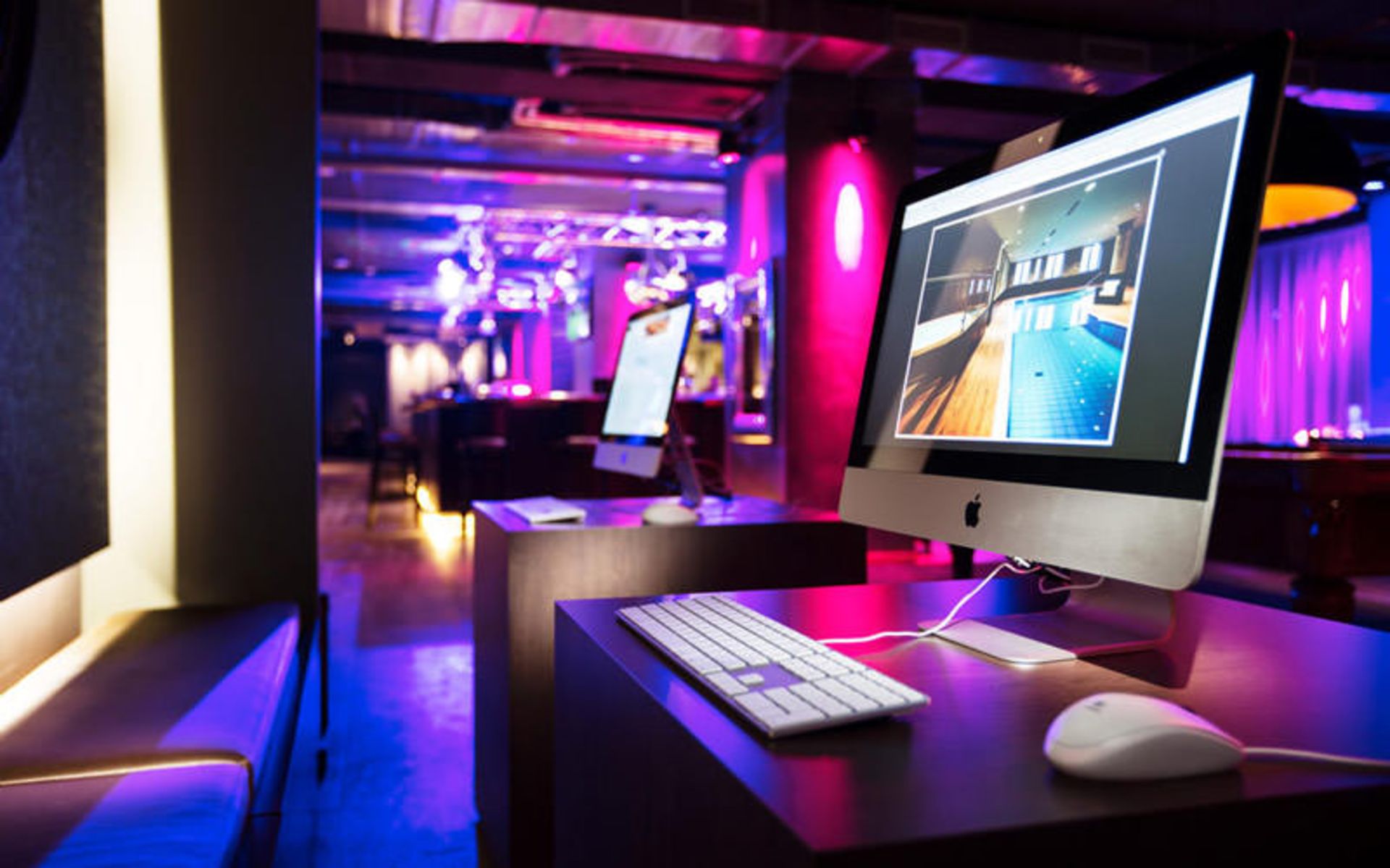 هتل پنتاهتل پراگ (pentahotel Prague)