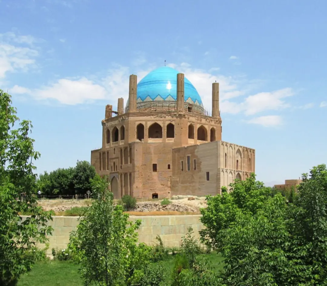 عظمت و ارتفاع گنبد سلطانیه زنجان