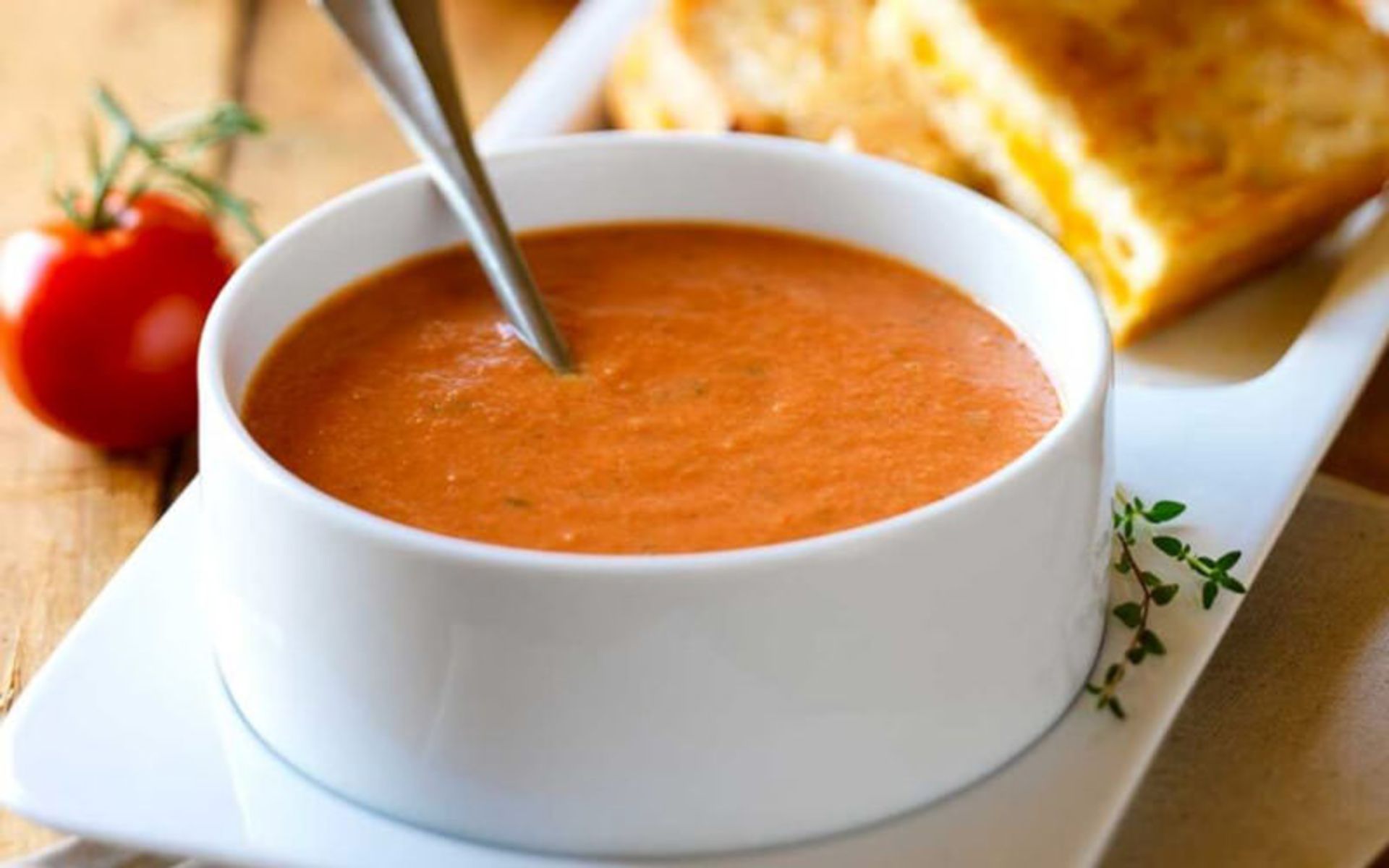 سوپ عدس (Mercimek Corbasi)