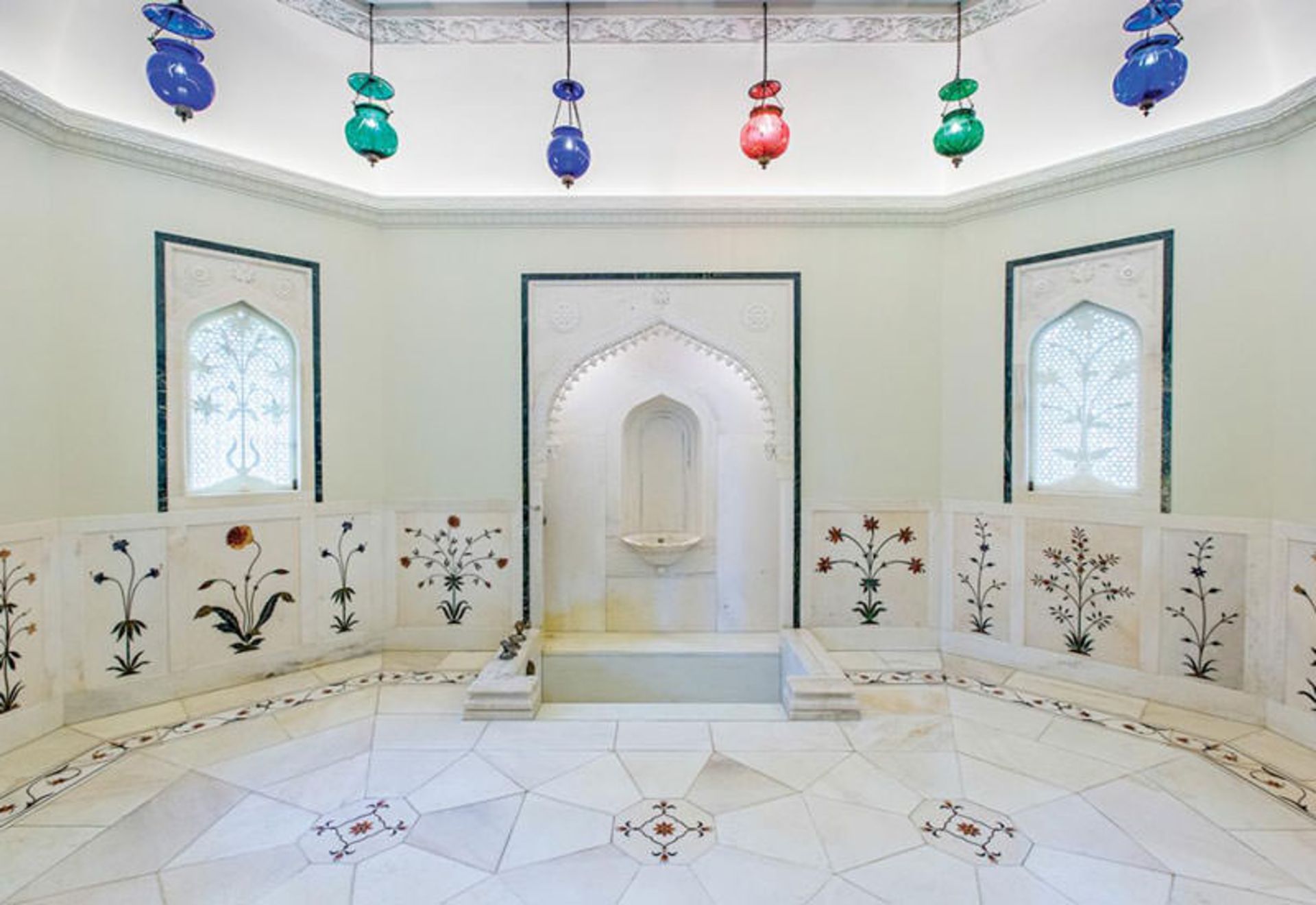 عمارت شانگری لا هاوایی (Shangri La)