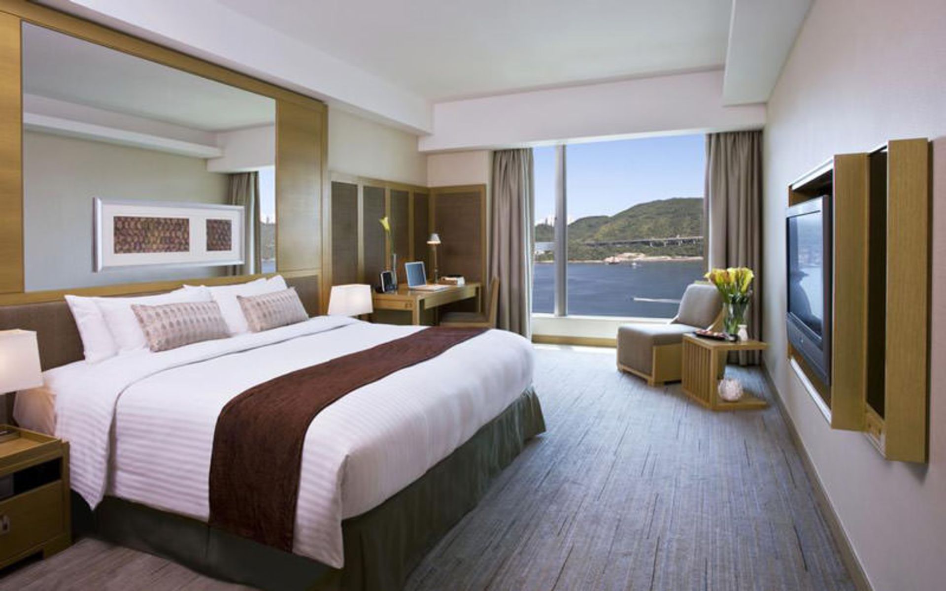 هتل رویال ویو (Royal View Hotel)