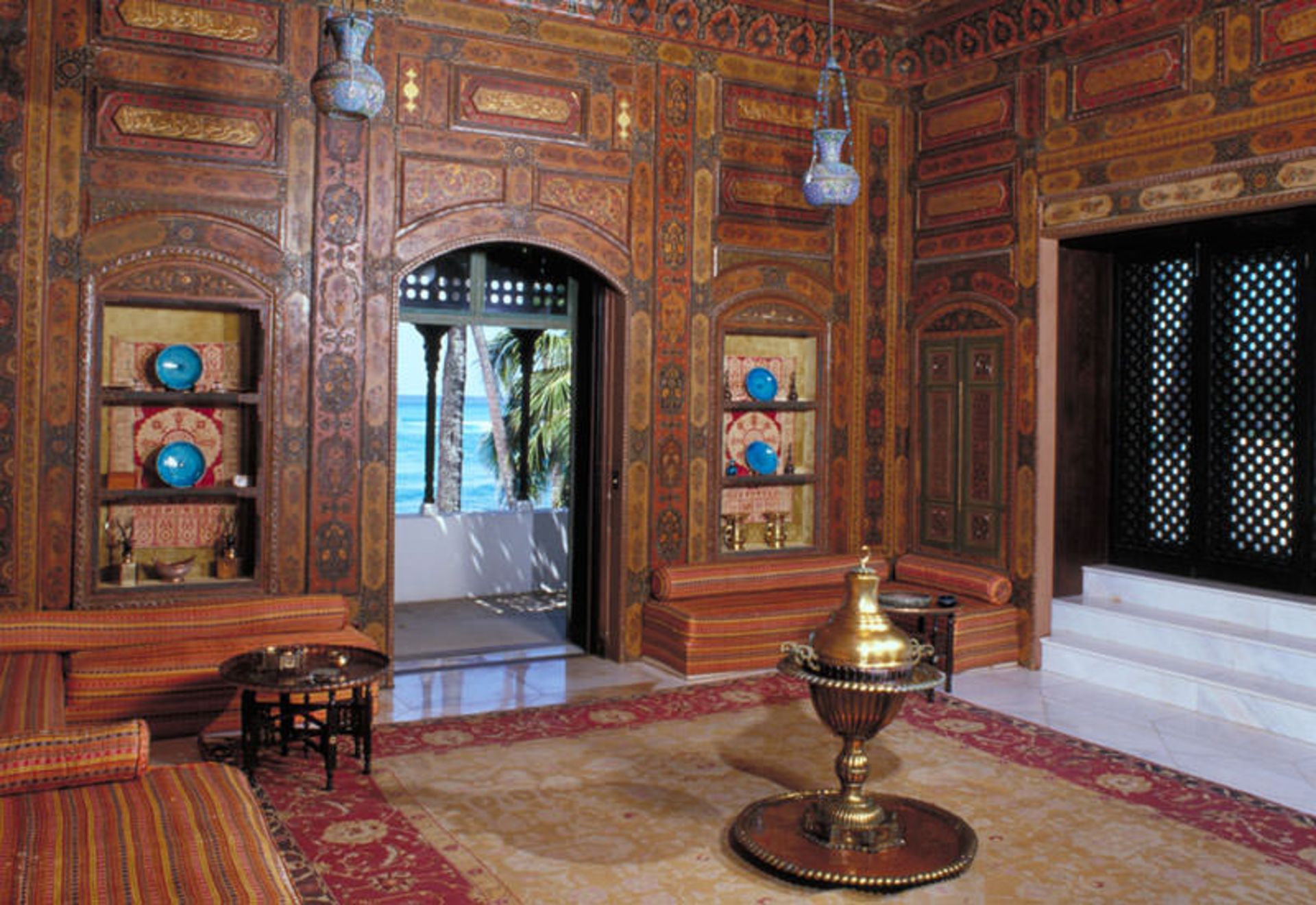 عمارت شانگری لا هاوایی (Shangri La)