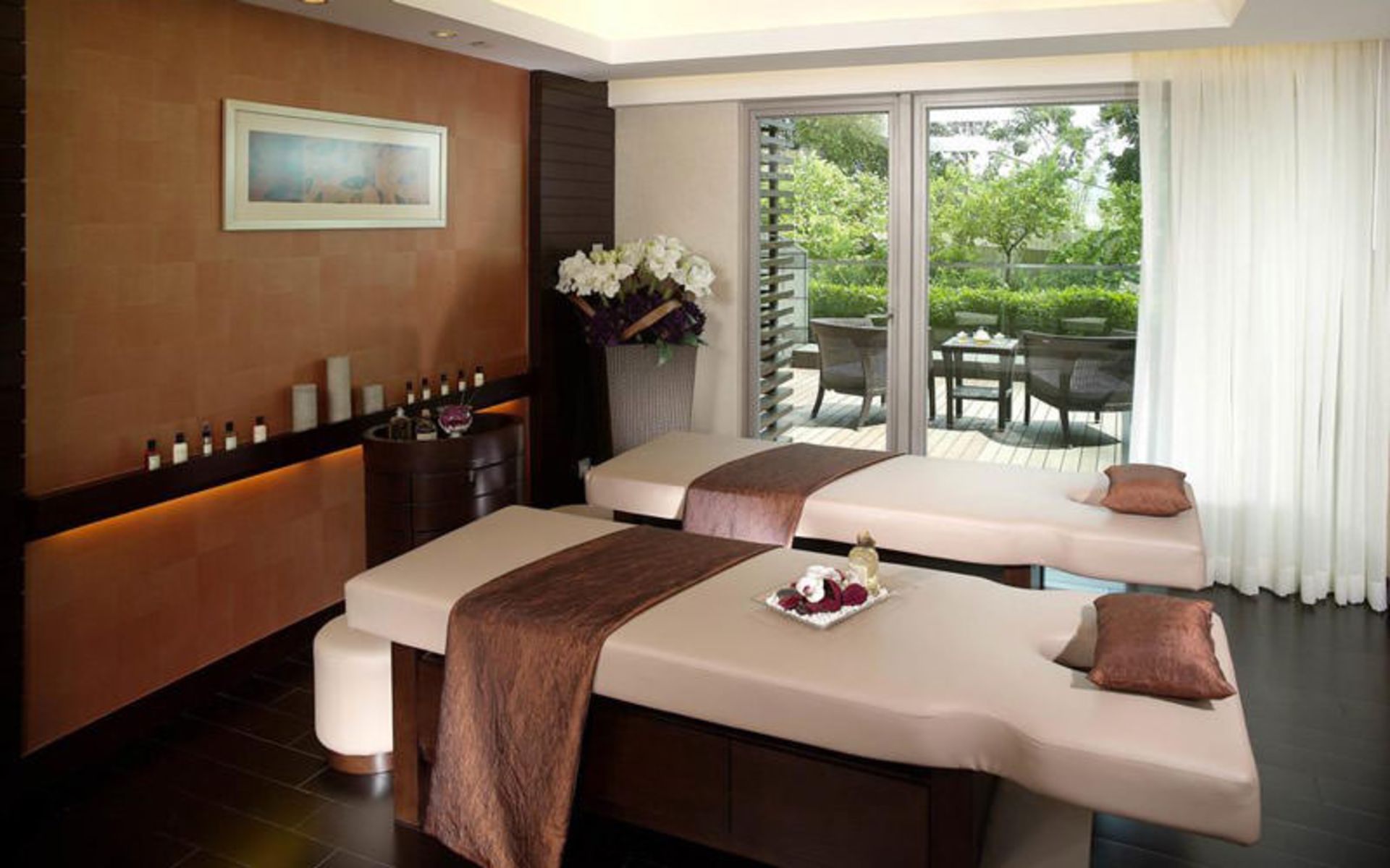 هتل رویال ویو (Royal View Hotel)