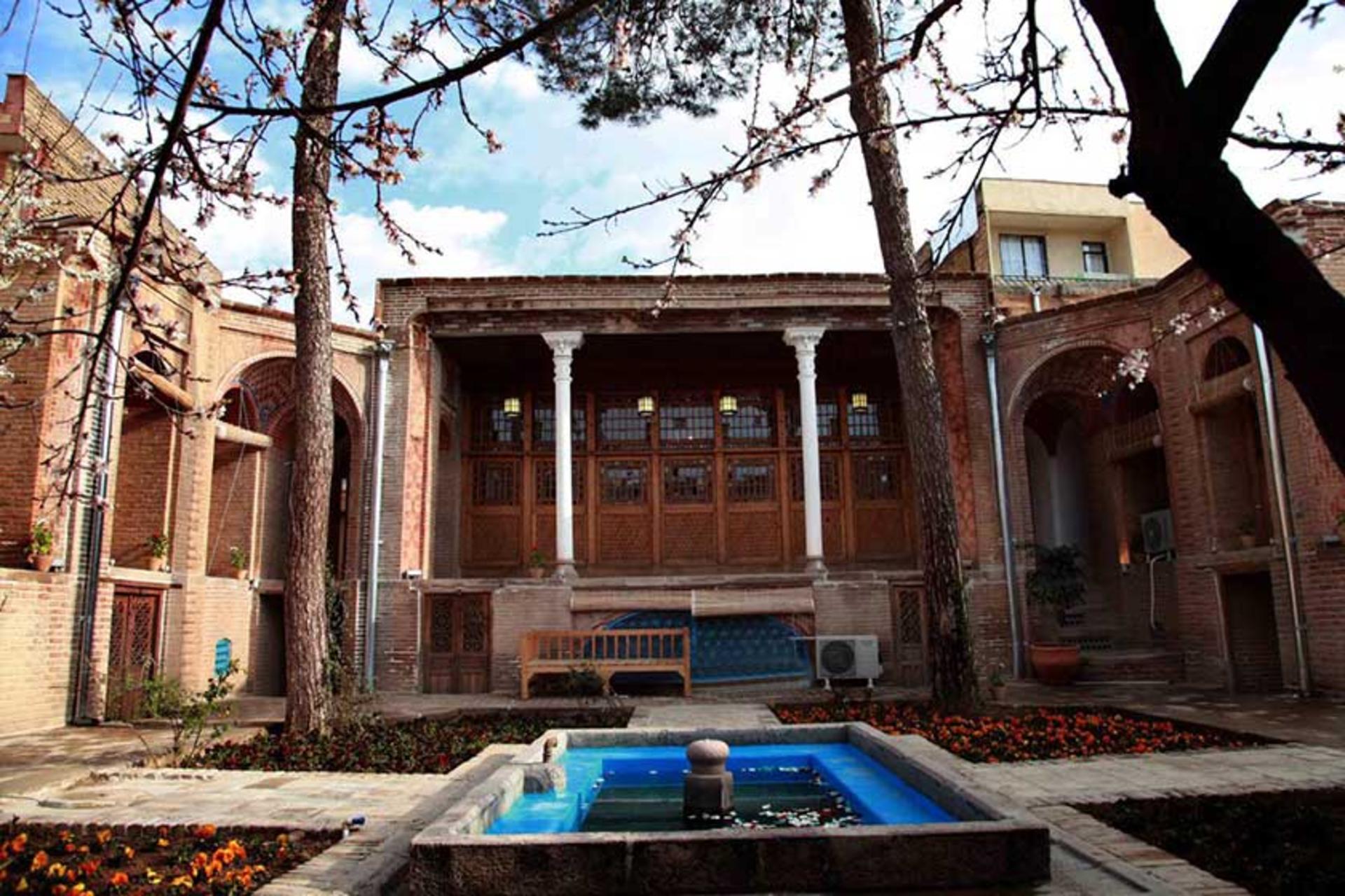 هتل سنتی خانه بهروزی
