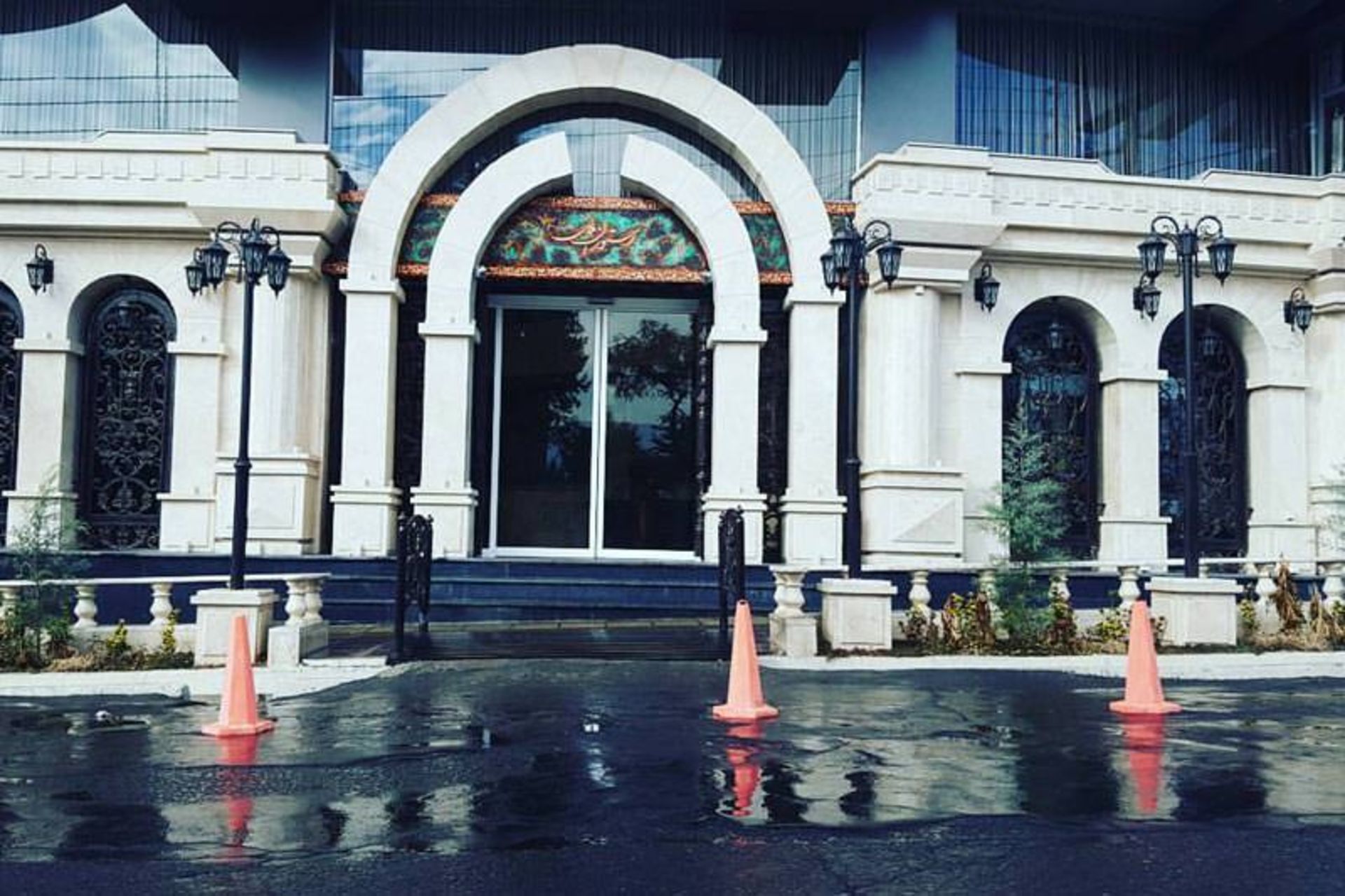 رستوران ملل