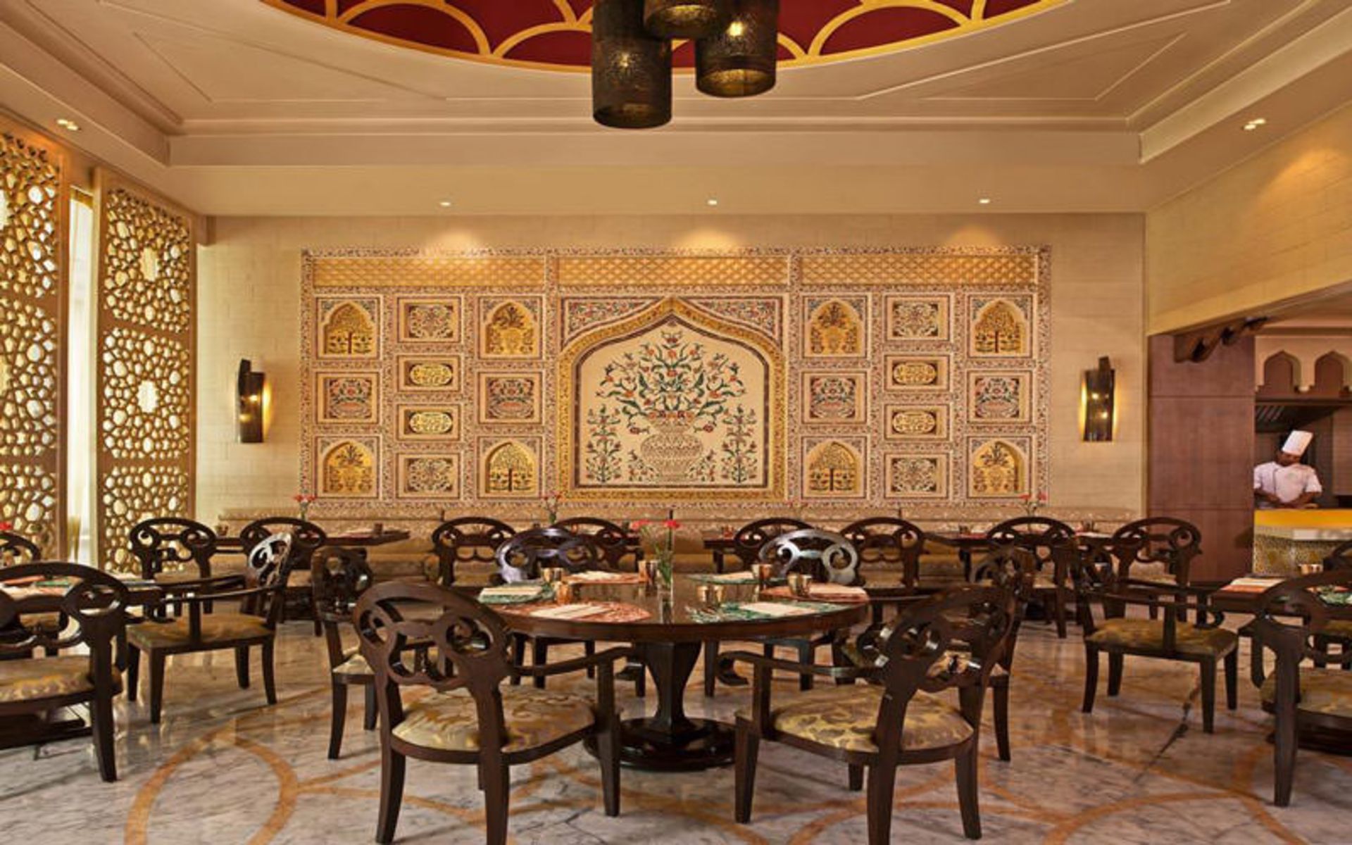 هتل رادیسون بلو آگرا تاج ایست گیت (Radisson Blu Agra Taj East Gate)