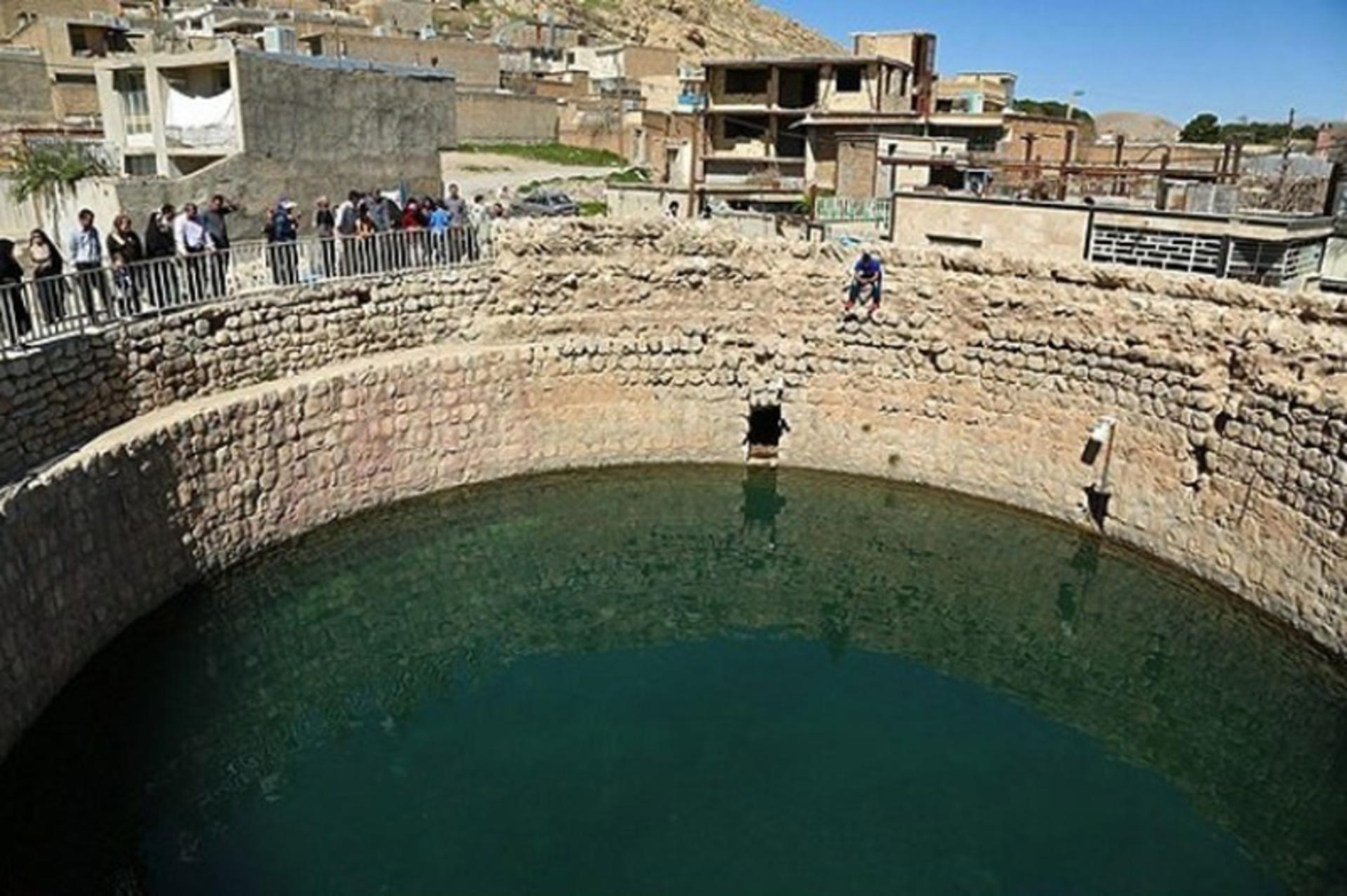 گرداب سنگی