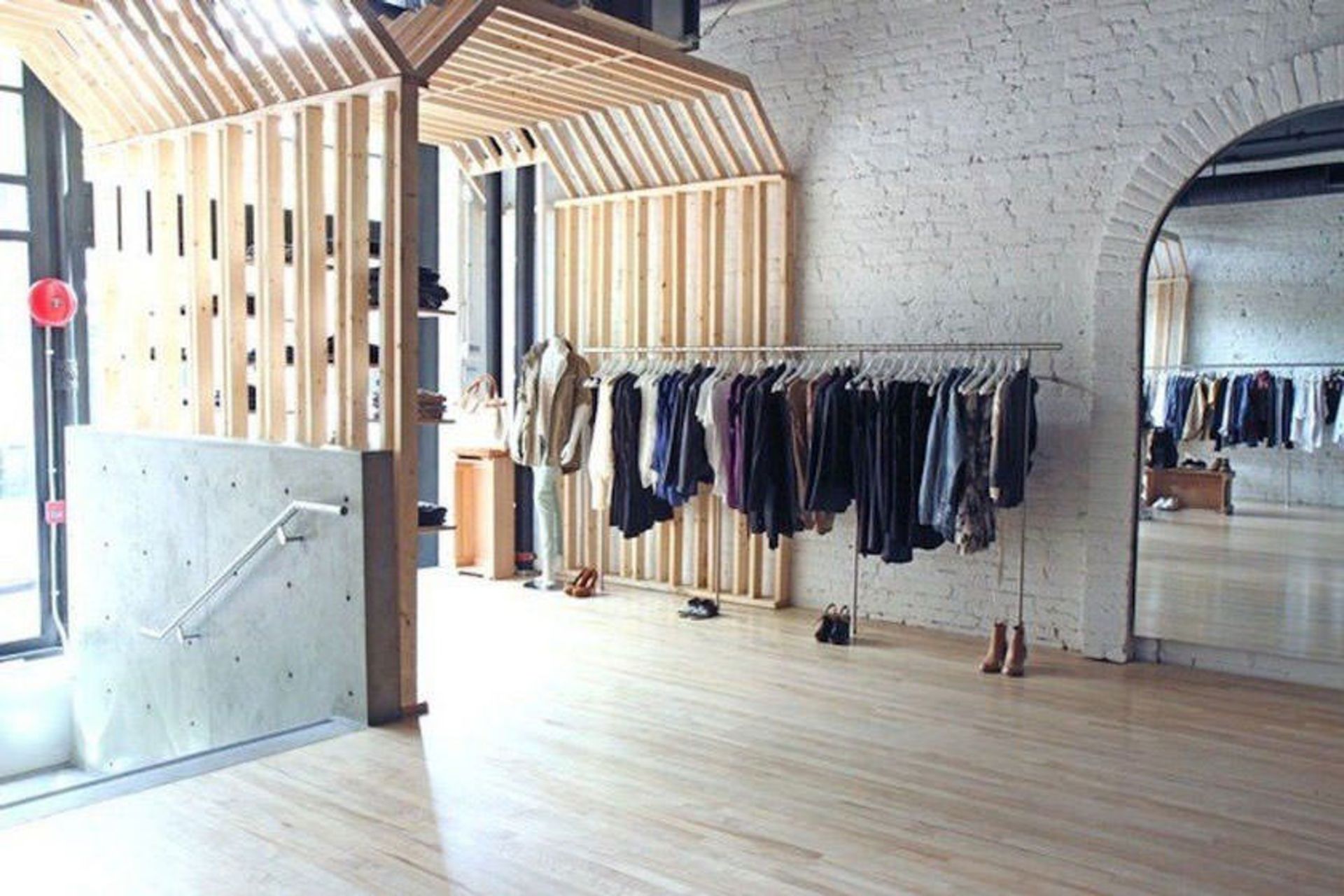 فروشگاه Roden Gray