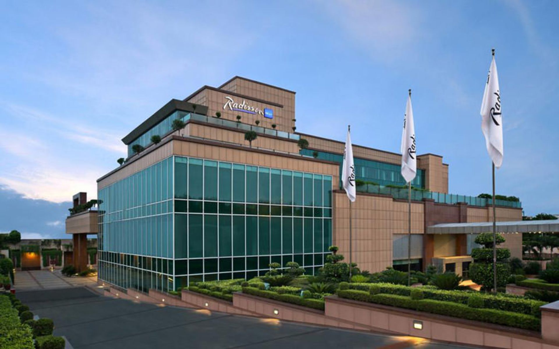 هتل رادیسون بلو آگرا تاج ایست گیت (Radisson Blu Agra Taj East Gate)