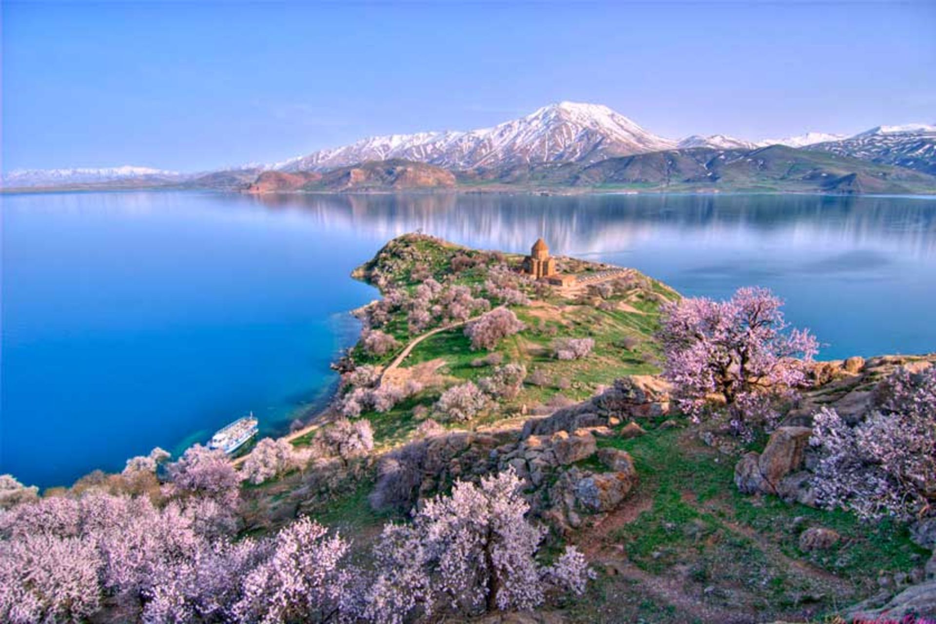 وان