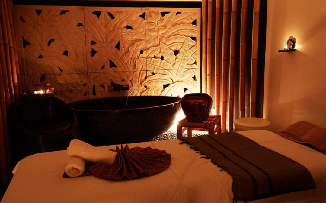 هتل ماکسیمیلیان (Hotel Maximilian)