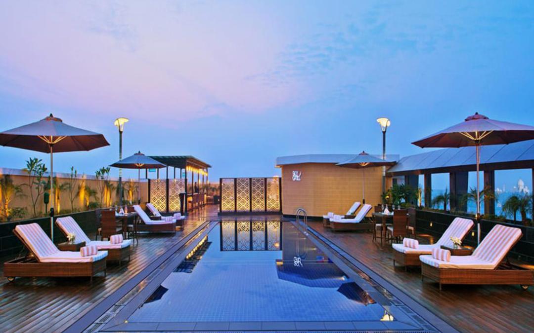 هتل کریستال ساروار پریمیر آگرا (Crystal Sarovar Premiere Agra)