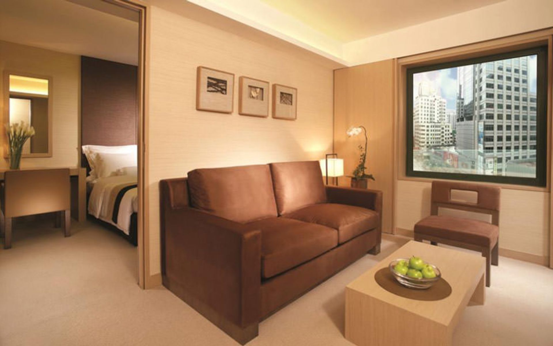 هتل ایتون (Hotel Eaton)