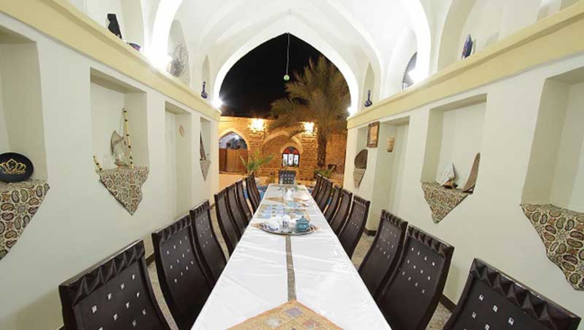 هتل سنتی شوشتر‌ (خانه سرابی)