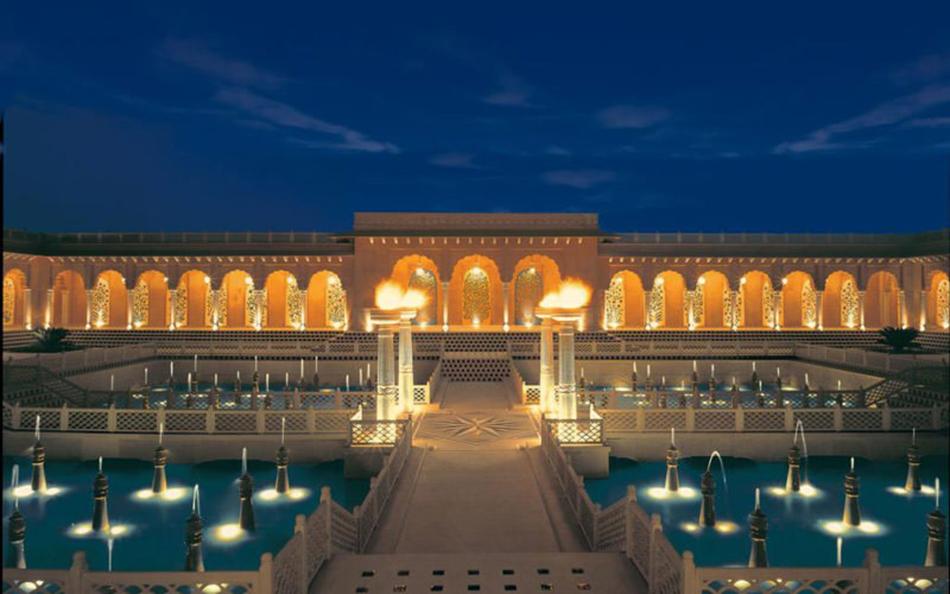 هتل اوبروی آمار ویلاس آگرا (The Oberoi Amarvilas Agra)