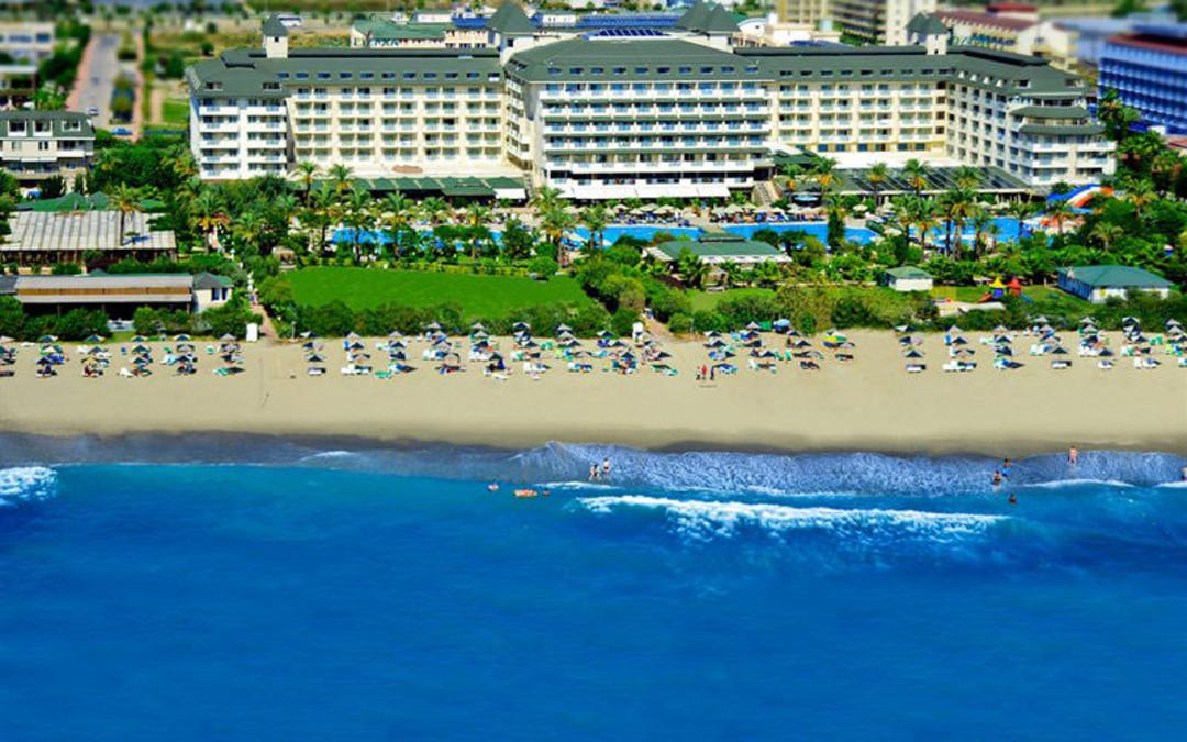 هتل ام سی آرنسیا (MC Arancia Resort Hotel)