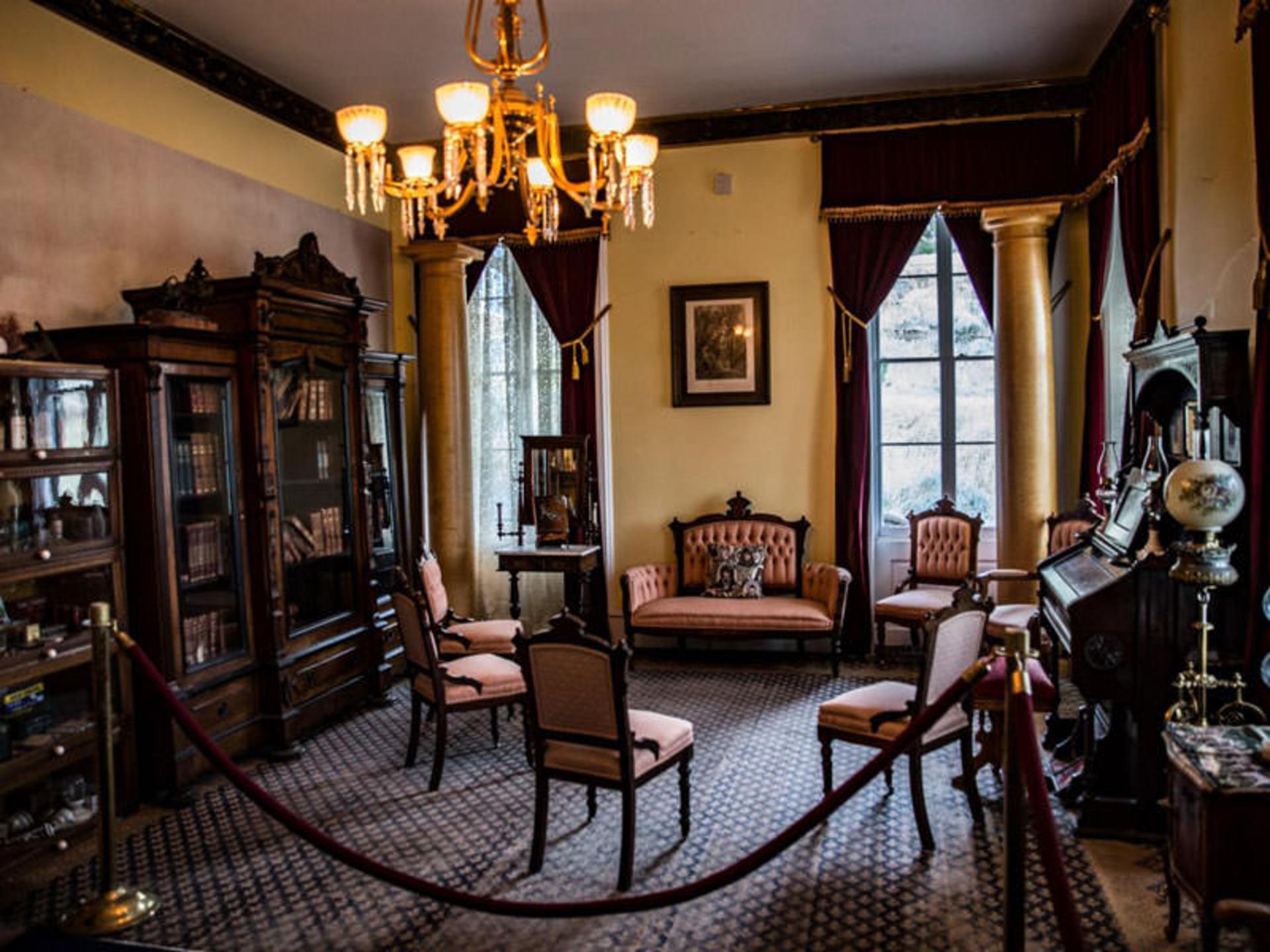 موزه عمارت مکی (Mackay Mansion)