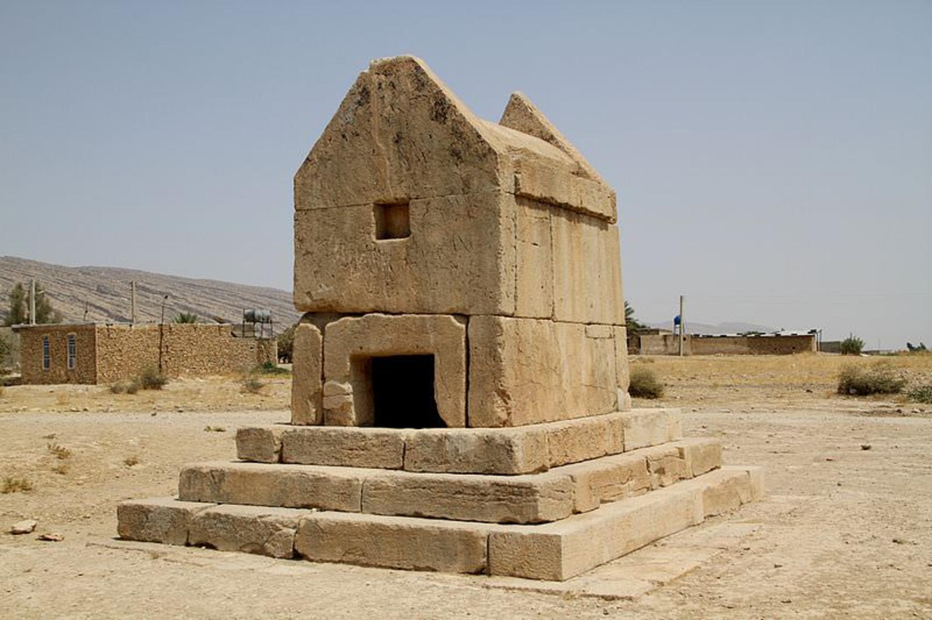 گور دختر