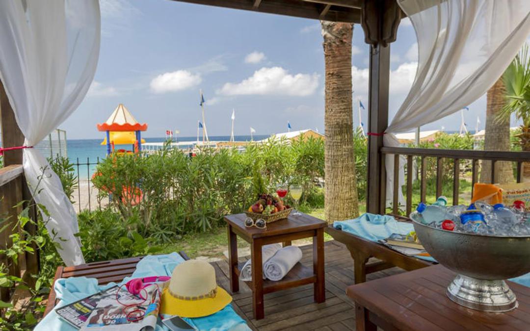 هتل موکارناس اسپا ریزورت (Mukarnas Spa & Resort Hotel)