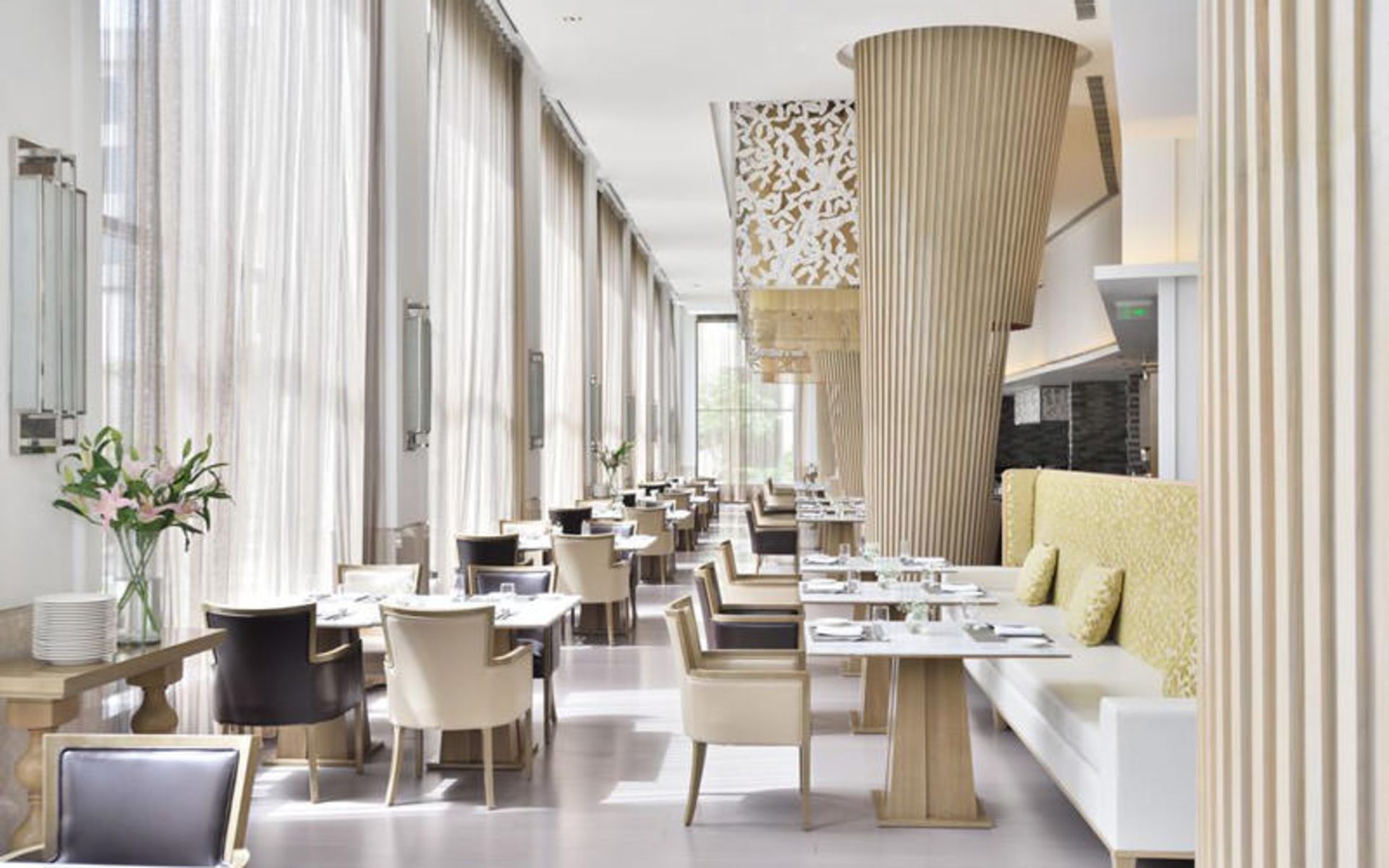 هتل کورتیارد بای ماریوت آگرا (Courtyard by Marriott Agra)