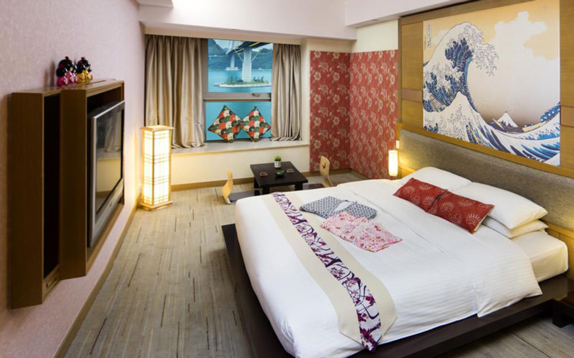 هتل رویال ویو (Royal View Hotel)