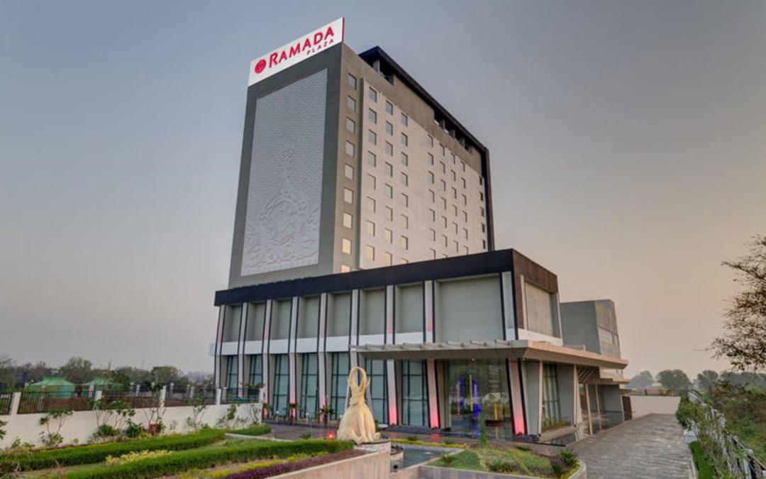 هتل رامادا پلازا آگرا (Ramada Plaza Agra)