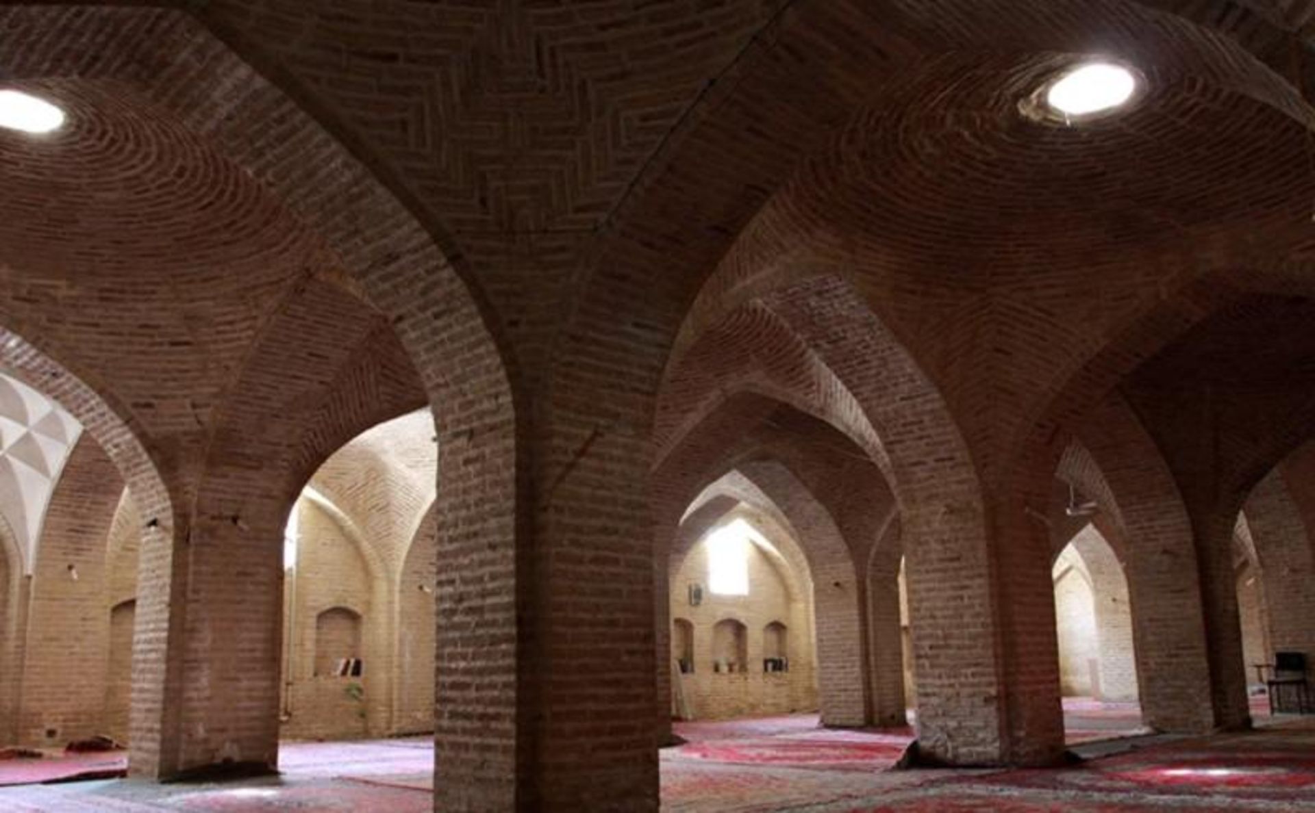 مسجد جامع دامغان