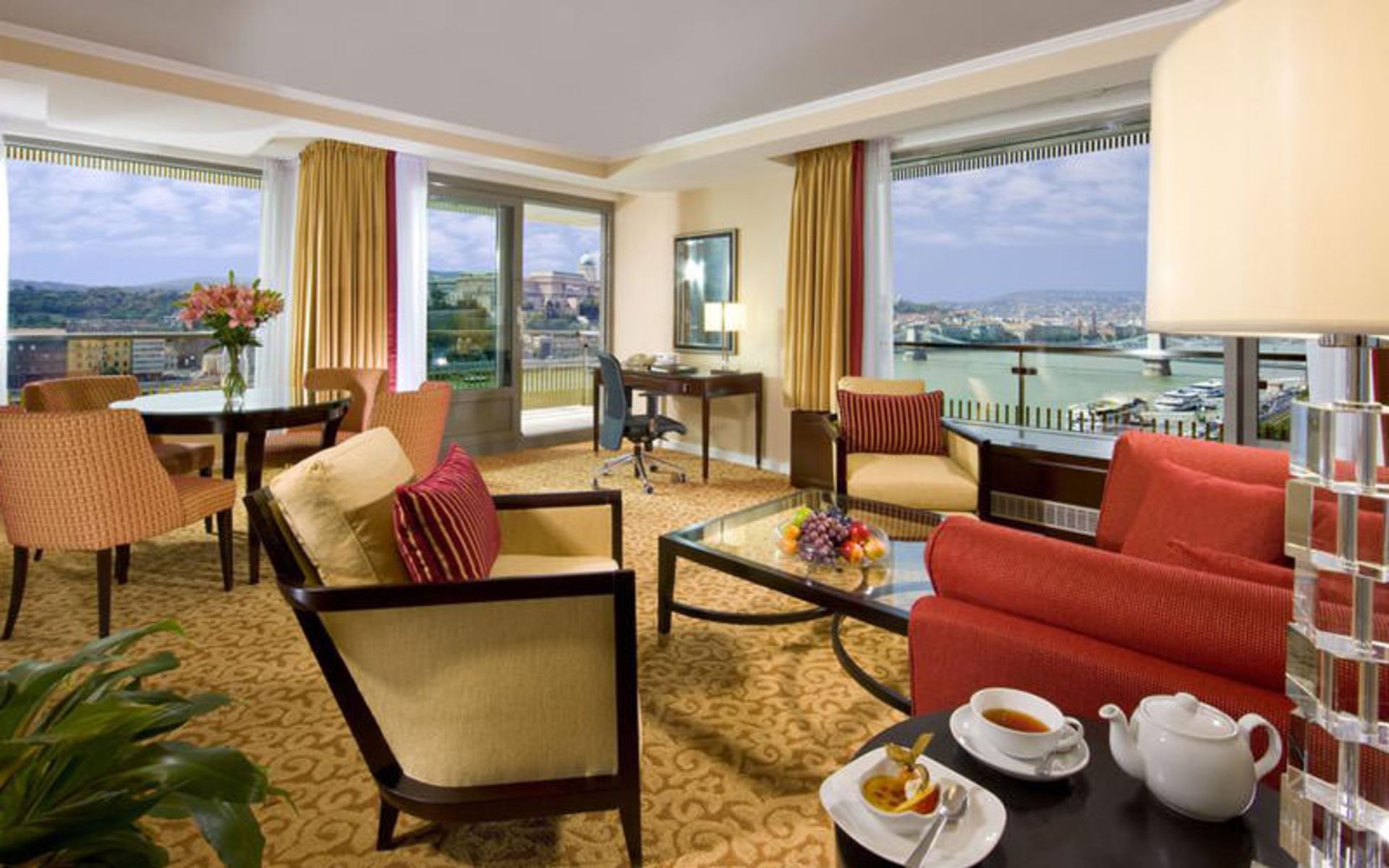 هتل بوداپست ماریوت (Budapest Marriott Hotel)