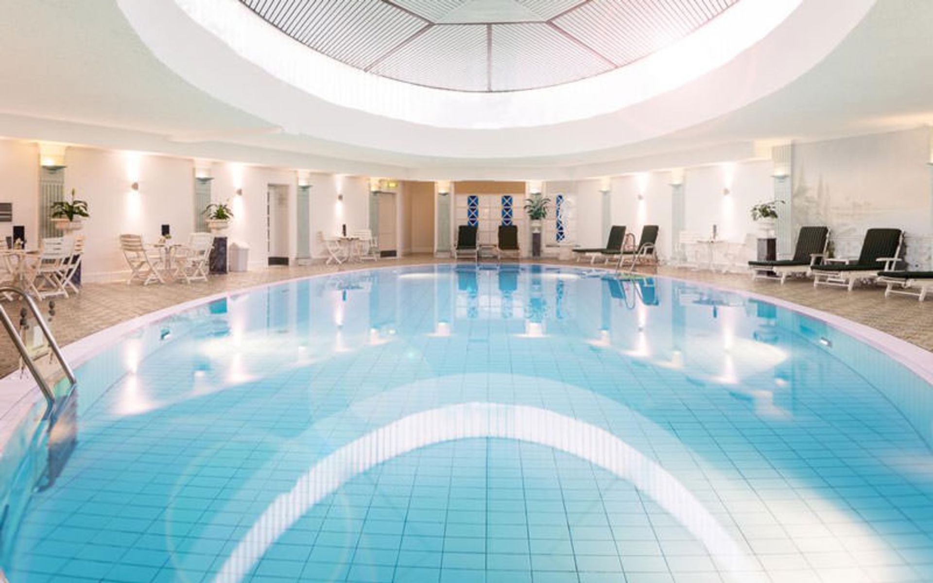 هتل کمپینسکی بریستول برلین (Hotel Bristol Berlin)
