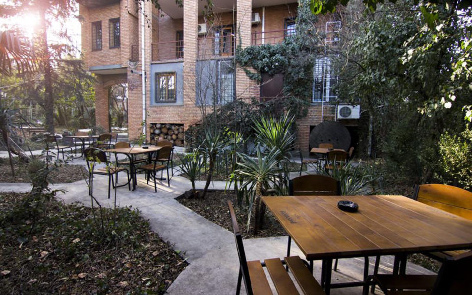 هتل توسکانو (Hotel Toscano)