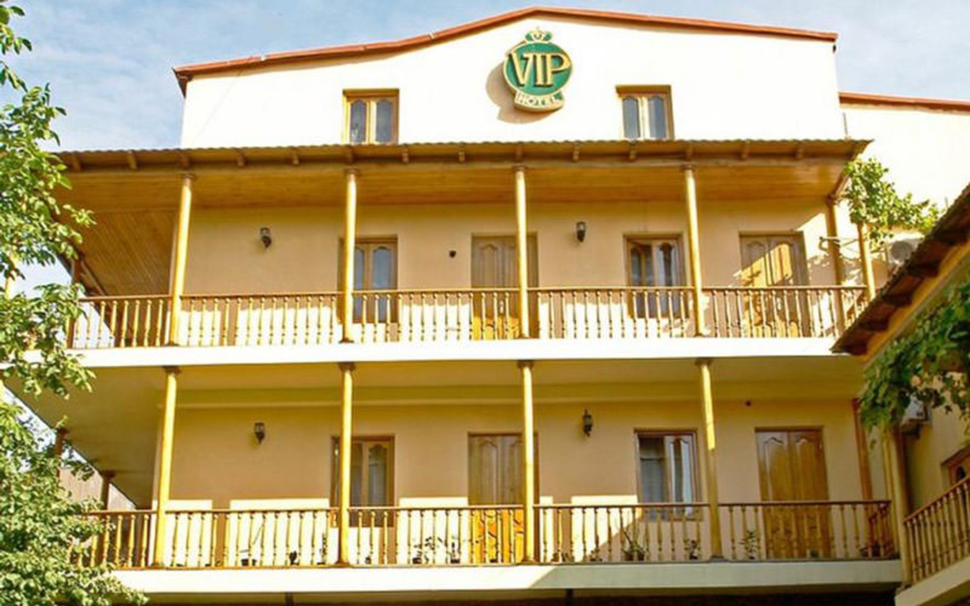 هتل وی‌ای پی (Hotel VIP)