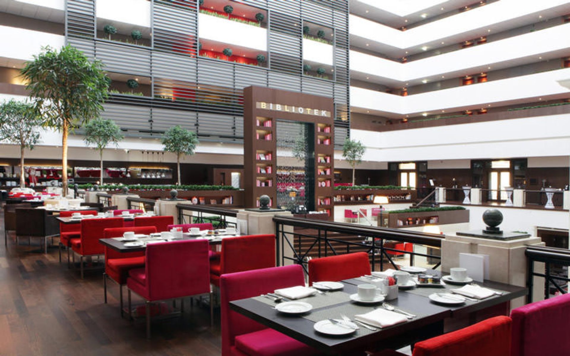 هتل سافیتل بوداپست چین بریج (Sofitel Budapest Chain Bridge)