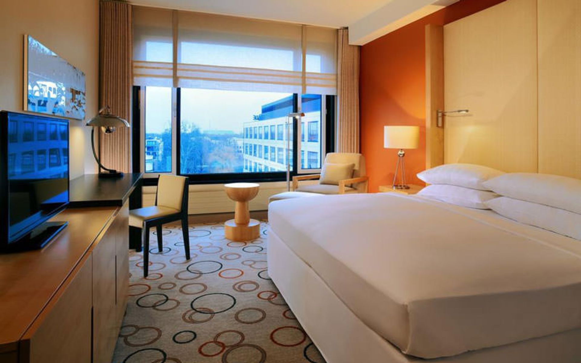 هتل شراتون برلین گرند اسپلاناد (Sheraton Berlin Grand Hotel Esplanade)