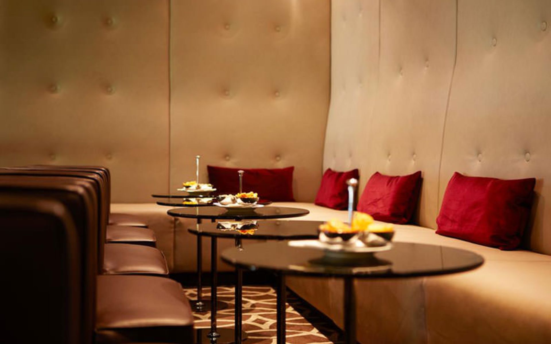 هتل استیگن برگر برلین (Steigenberger Hotel Berlin)