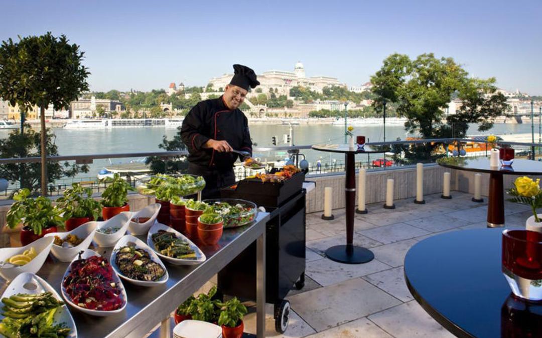 هتل بوداپست ماریوت (Budapest Marriott Hotel)