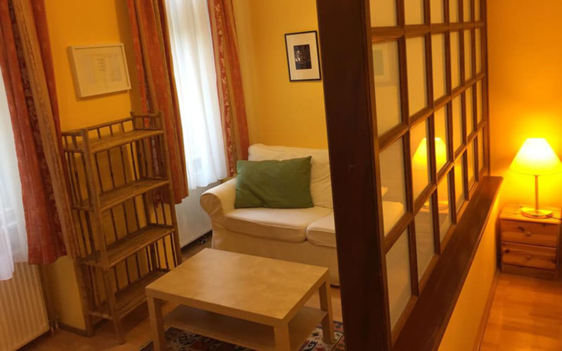 هتل کلاب آپارتمان اند روم (Club Apartments & Room)