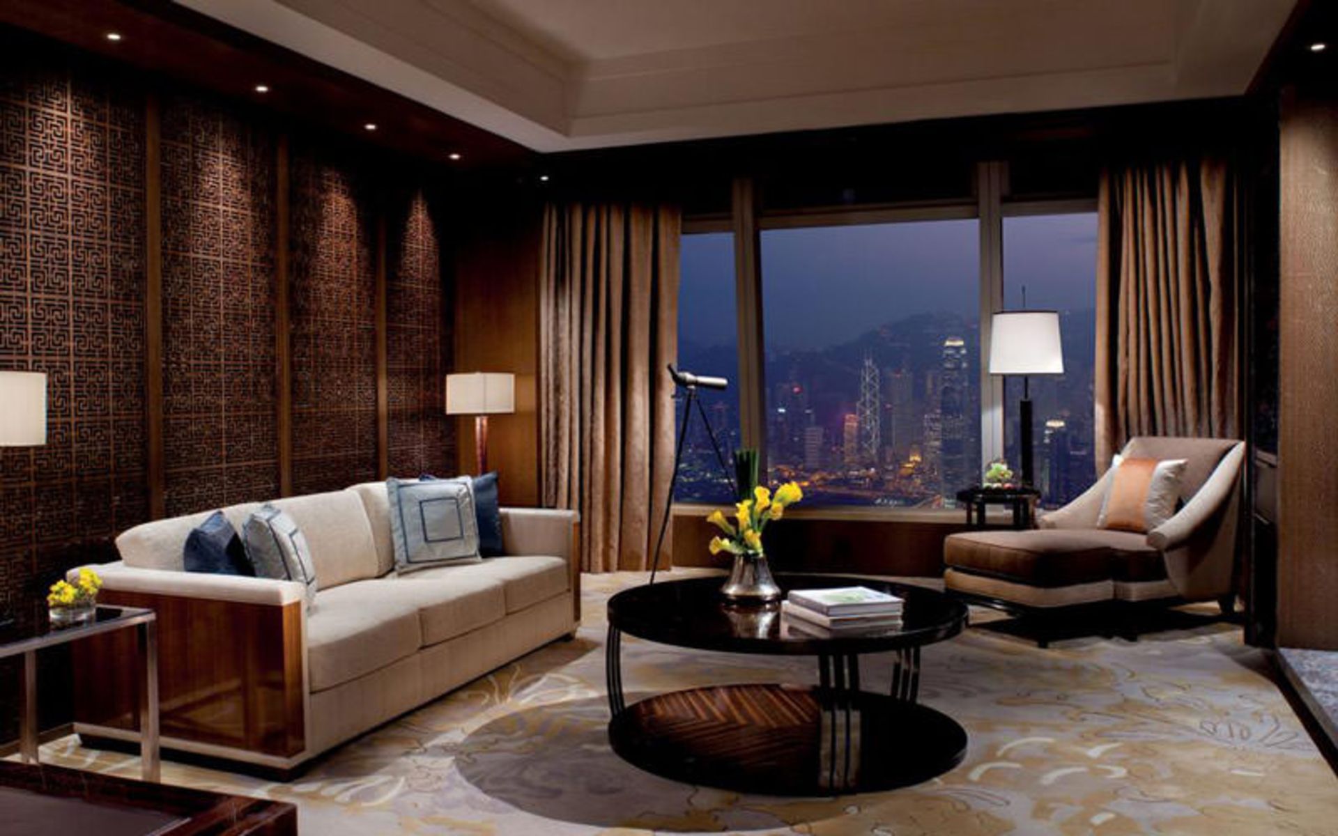 هتل د ریتز کارلتون هنگ کنگ (The Ritz-Carlton Hong Kong)