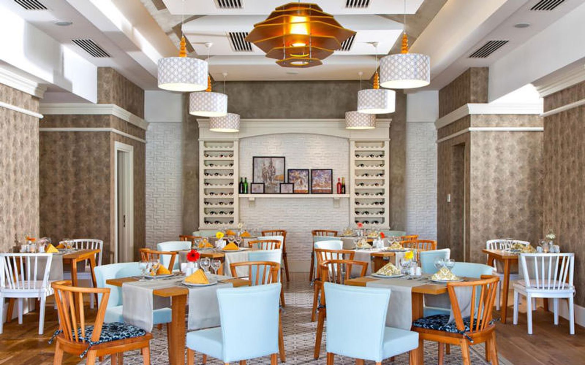 هتل گرند پارک لارا (Grand Park Lara Hotel)