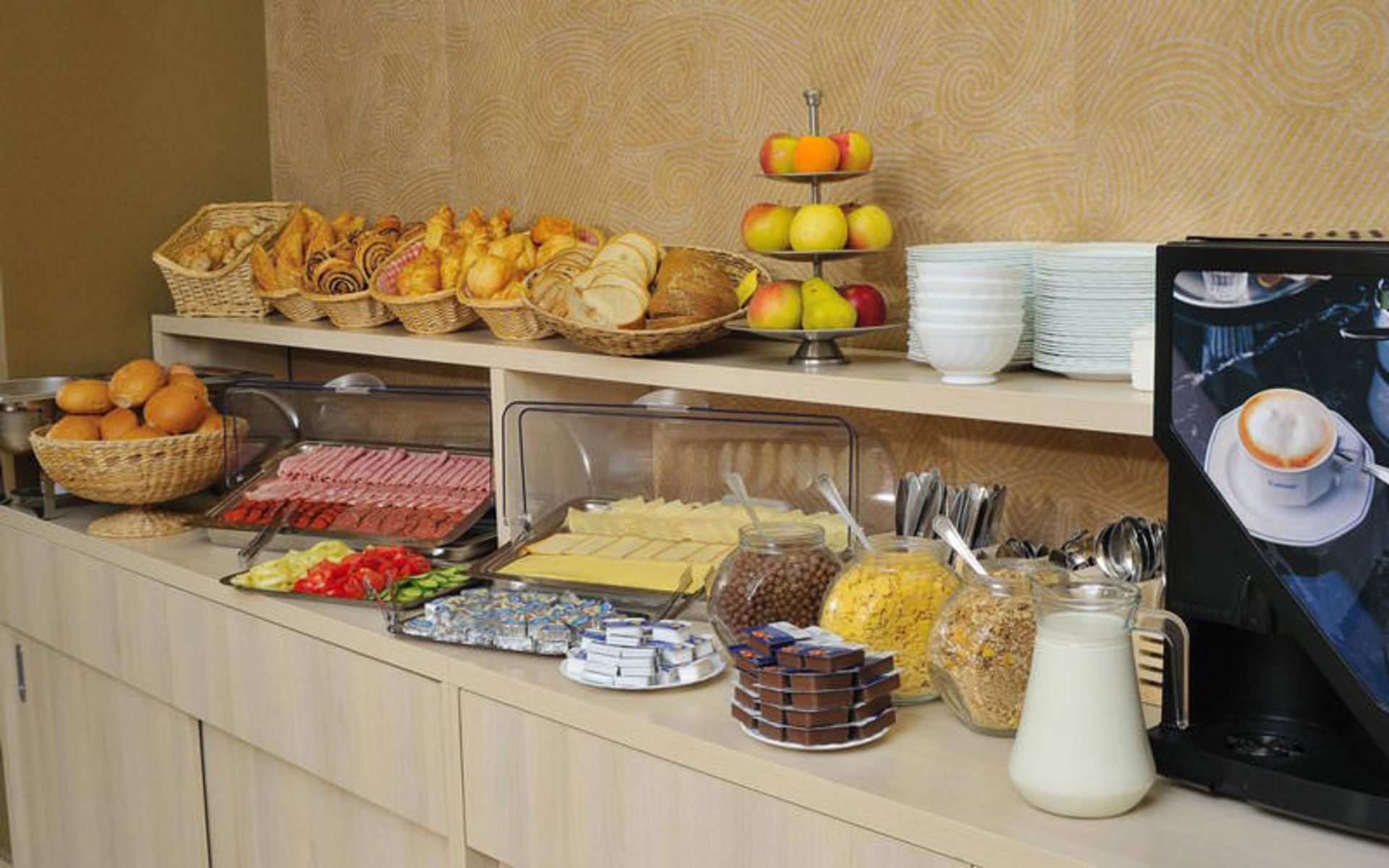 هتل استار سیتی (Star City Hotel)