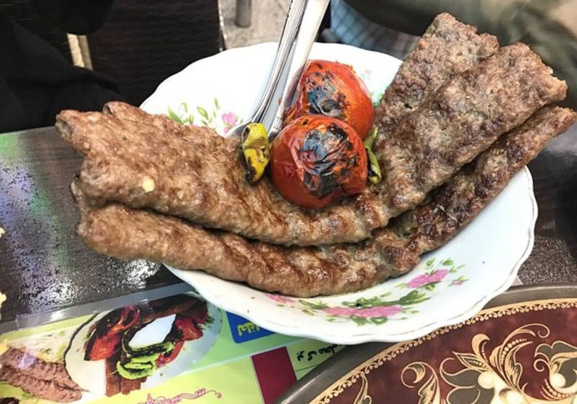 کبابی حاج قربان