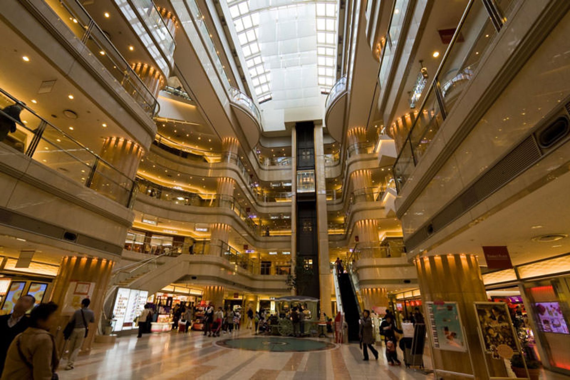 2017-12-4ad16c05-990c-4c3c-8d8b-8f927b446edb