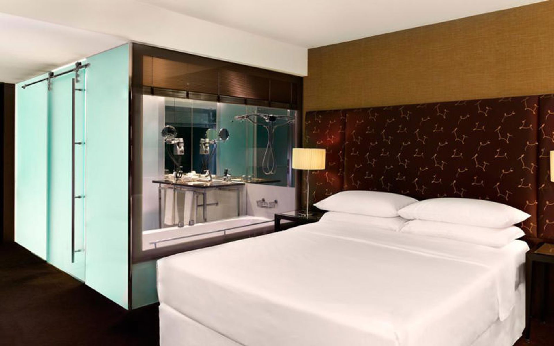 هتل شراتون لیسبو و اسپا (Sheraton Lisboa Hotel & Spa)