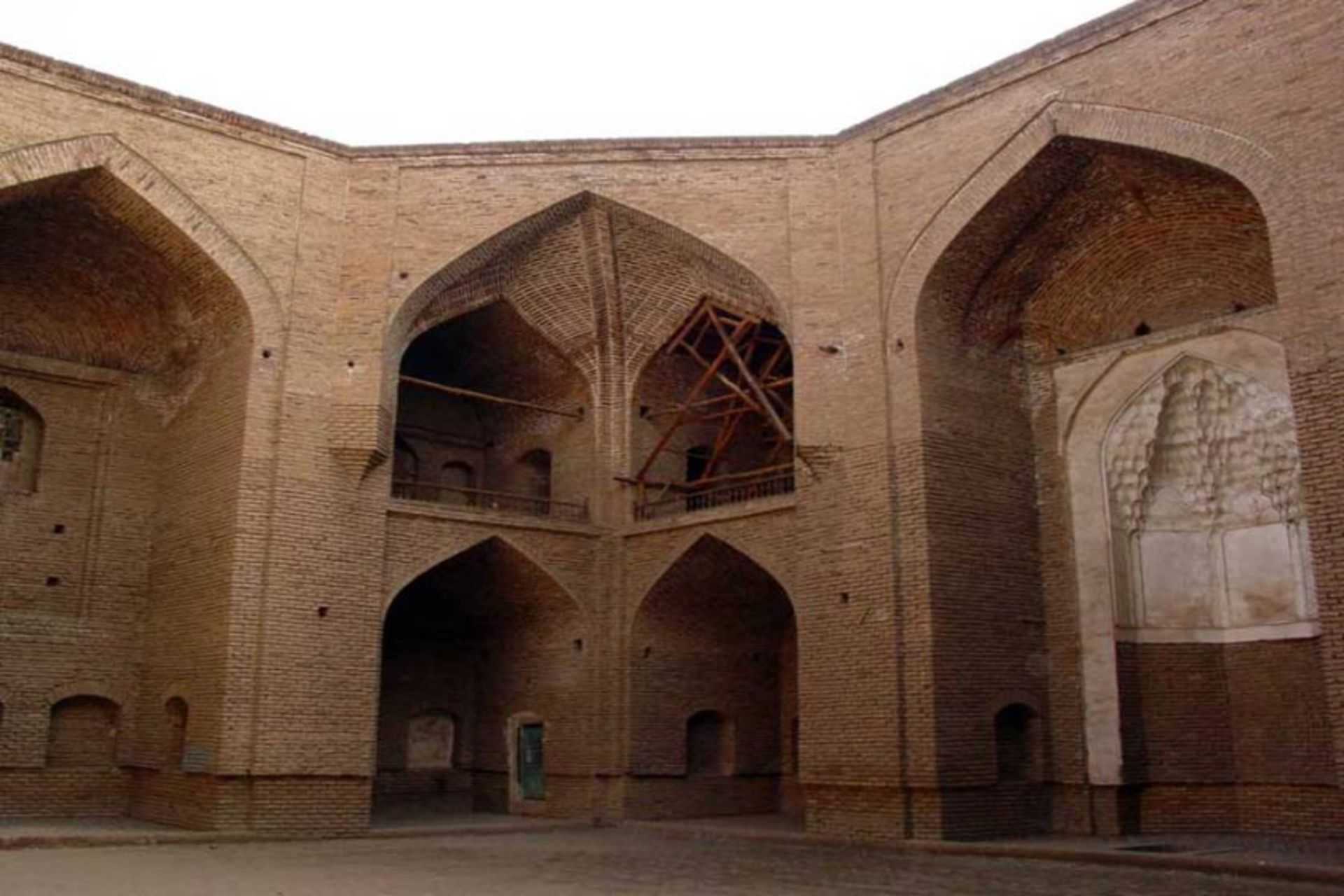 مسجد مطلب خان