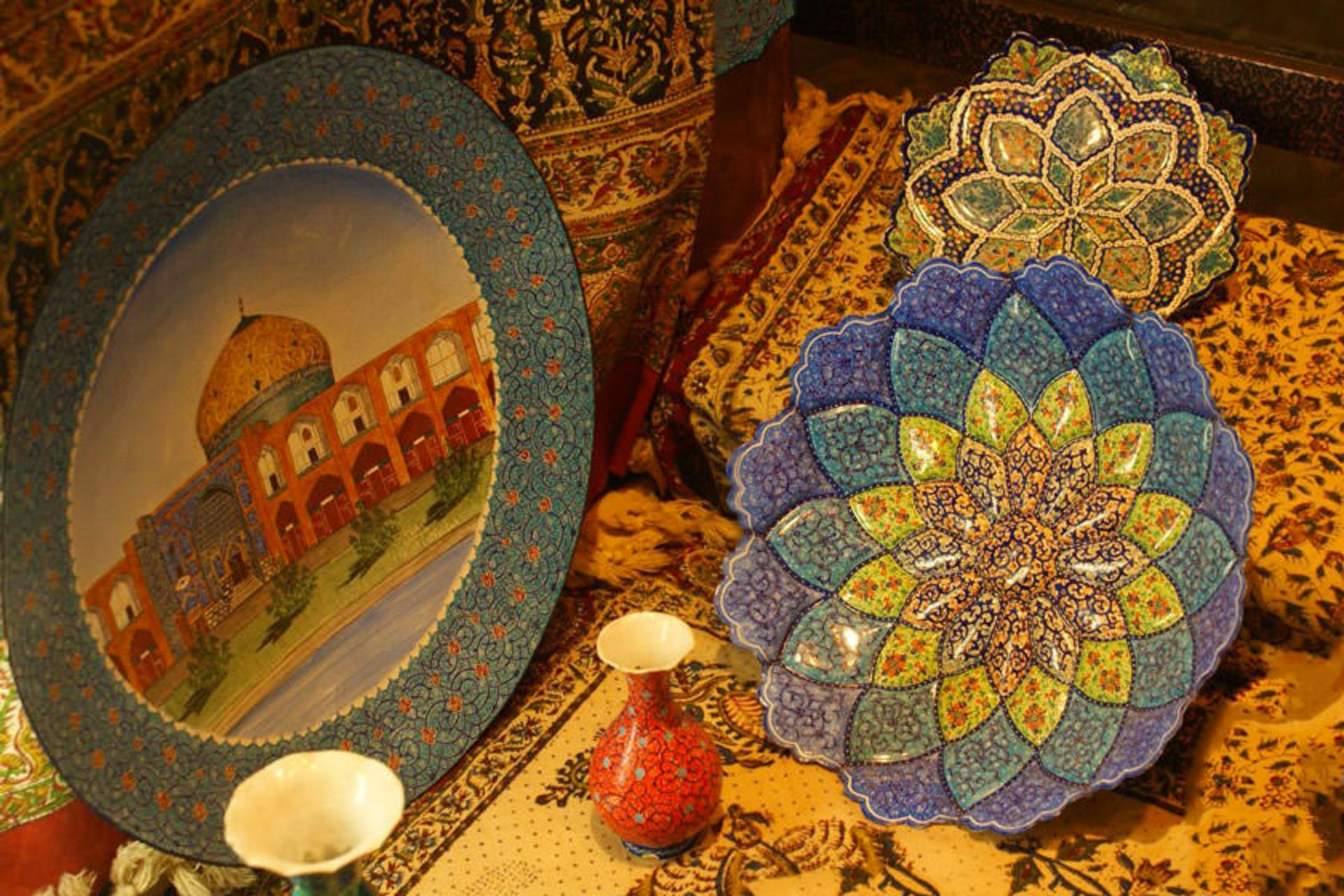 صنایع دستی ایران در میلان
