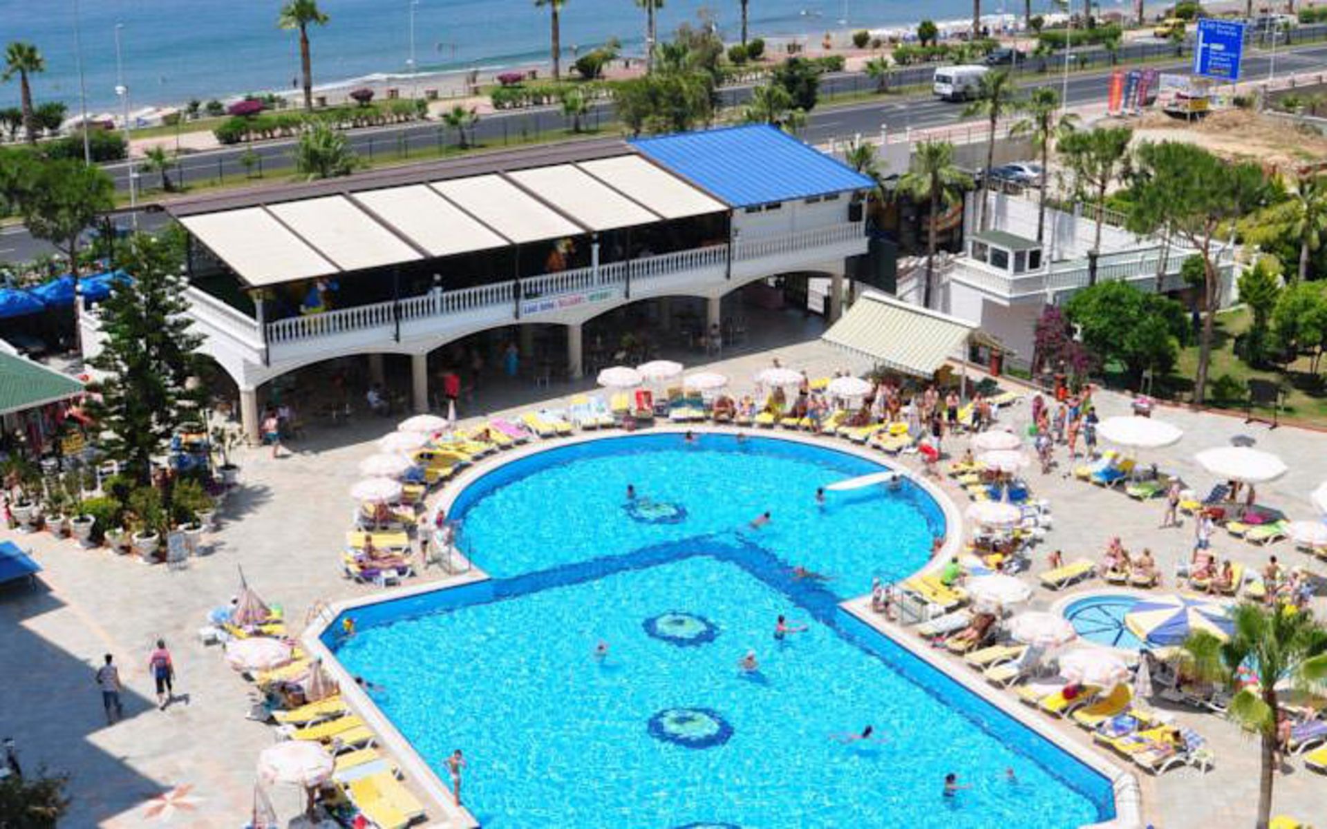 هتل سنزا هتل گرند سان‌تانا (Senza Hotels Grand Santana Hotel)